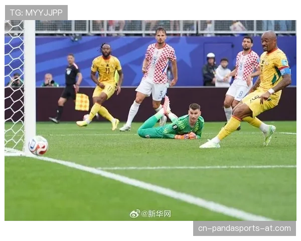 克罗地亚末轮逆势晋级：2-1战胜加纳进入32强